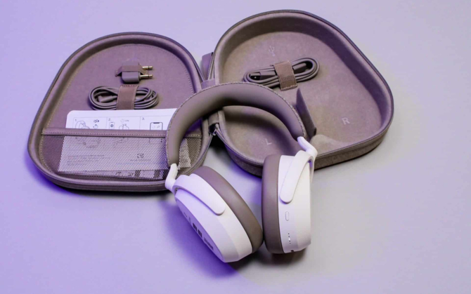 Jakie bezprzewodowe słuchawki nauszne kupić w 2023 roku? Poradnik zakupowy wśród nowości i klasyków [nc1]