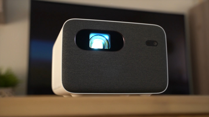 Test Xiaomi Mi Smart Projector 2 Pro - Kinowe doświadczenia w domu na wyciągnięcie ręki za sprawą niewielkiego projektora [1]
