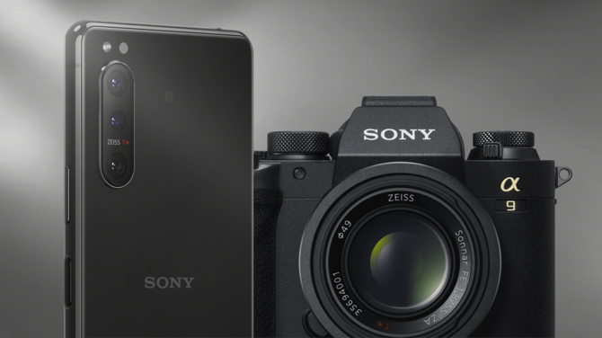 Sony Xperia 5 II oficjalnie - najmniejsza, fotograficzna Xperia z 5G [2]