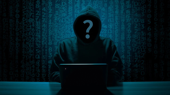 Totolotek padł ofiarą hakerów. Wyciekły dane takie jak PESEL, numery dowodów osobistych, telefony i e-maile [1]