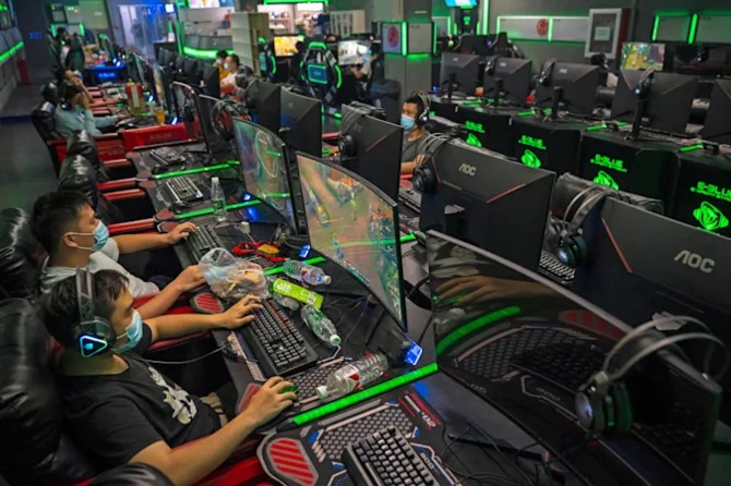 Chiński regulator gier wideo nie zatwierdził żadnych nowych tytułów od lipca 2021 roku. Tysiące firm na bruku [2]