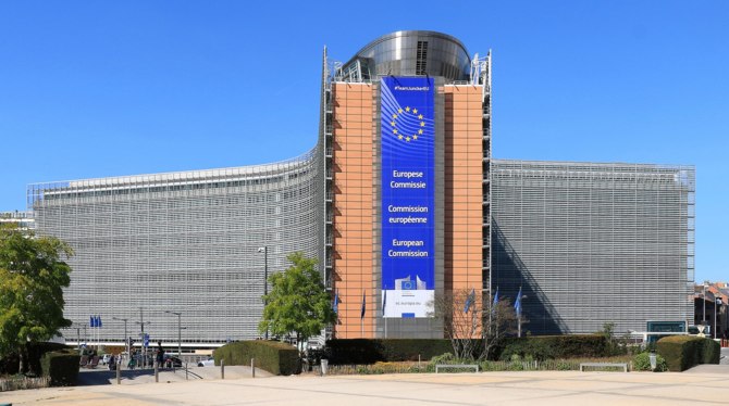 Komisja Europejska ogłosiła porozumienie z Amazonem w sprawie nielegalnego wykorzystywania niepublicznych danych [1]