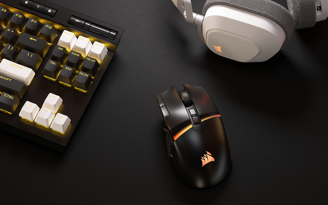 Corsair Darkstar Wireless - premiera gamingowej myszy ze świetnym sensorem i szeroką funkcjonalnością [1]