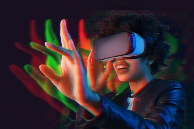 Holotile VR - inżynier Disneya prezentuje nową platformę, która pozwoli na intuicyjne poruszanie się w świecie VR [1]
