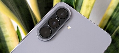 Test telefona Samsung Galaxy A57 5G - bezpieczny wybór dla mas, choć szkoda, iż blednie na tle konkurencji