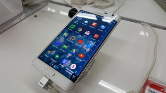Samsung Galaxy S6 Edge zdjęcie