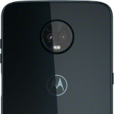 Motorola Moto Z3 - pierwszy smartfon z obsługą 5G? Poniekąd