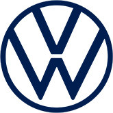 Volkswagen zaprezentował działający prototyp robota, który będzie ładował samochody elektryczne. Przypomina on R2-D2
