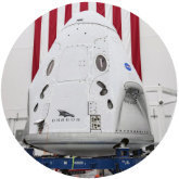 SpaceX jeszcze w tym roku wyśle w kosmos zwykłych ludzi. Za wzniesienie Crew Dragon będzie odpowiadać rakieta Falcon 9