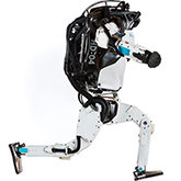 Atlas – robot Boston Dynamics – znowu w akcji. Tym razem prezentuje parkour. Czyżby Skynet coraz bliżej?