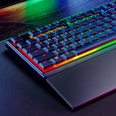 Razer Ornata V3 Tenkeyless - niskoprofilowa klawiatura mechaniczno-membranowa z Chroma RGB w przedsprzedaży