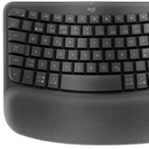 Logitech Wave Keys - premierowy test ergonomicznej klawiatury celowanej w programistów i inne osoby, które dużo piszą