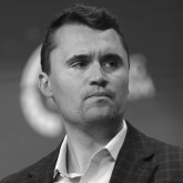 Śmierć Charlie'ego Kirka wywołuje debatę nad algorytmami mediów społecznościowych. Utah wprowadza nowe przepisy