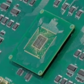 Chiny gotowe do produkcji chipów WUJI z 5900 tranzystorami o grubości kilku atomów. Procesor MoS2 w architekturze RISC-V