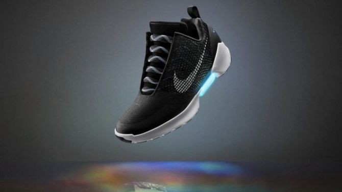 Nike z sales powrotu do przysz艂o艣ci