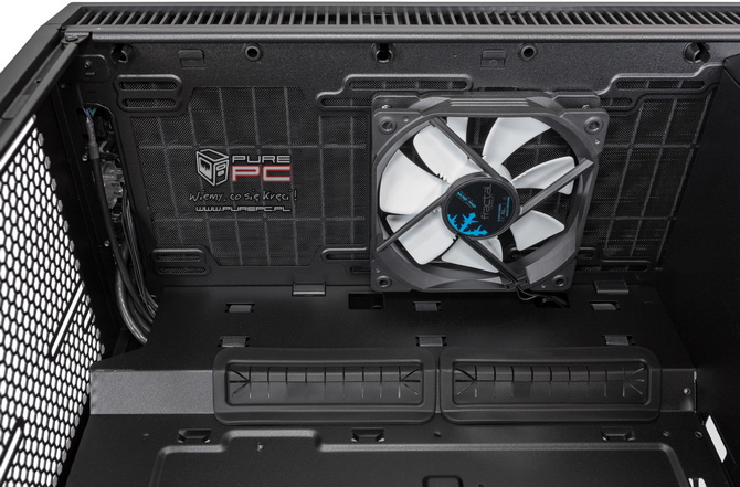 Fractal Design Define C Window - dwukomorowy ideał z oknem? [nc17]