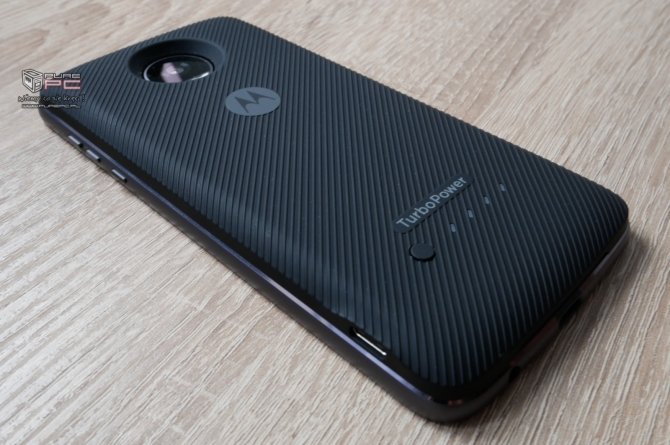 Test smartfona Motorola Moto Z2 Play - Powiew przyszłości [38]