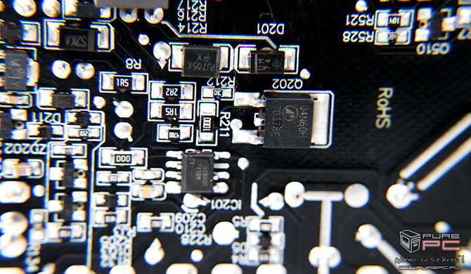 Test zasilacza Corsair TX550M 550W wydajny, cichy i niedrogi [nc21]