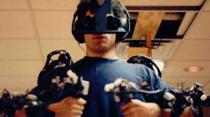 Rozwój i wpadki gogli VR: Zawiła historia wirtualnej rzeczywistości [12]