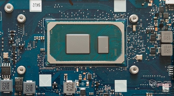Intel Iris Xe Graphics vs AMD Radeon Graphics - Test układów iGPU [nc1]