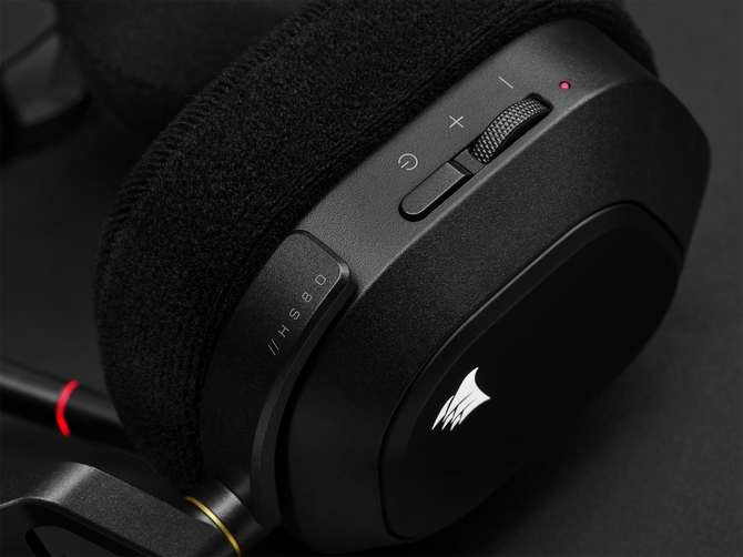 Recenzja Corsair HS80 RGB Wireless – estetyczne słuchawki dla graczy PC i PS5. Dolby Atmos i pady pokryte tkaniną [nc1]