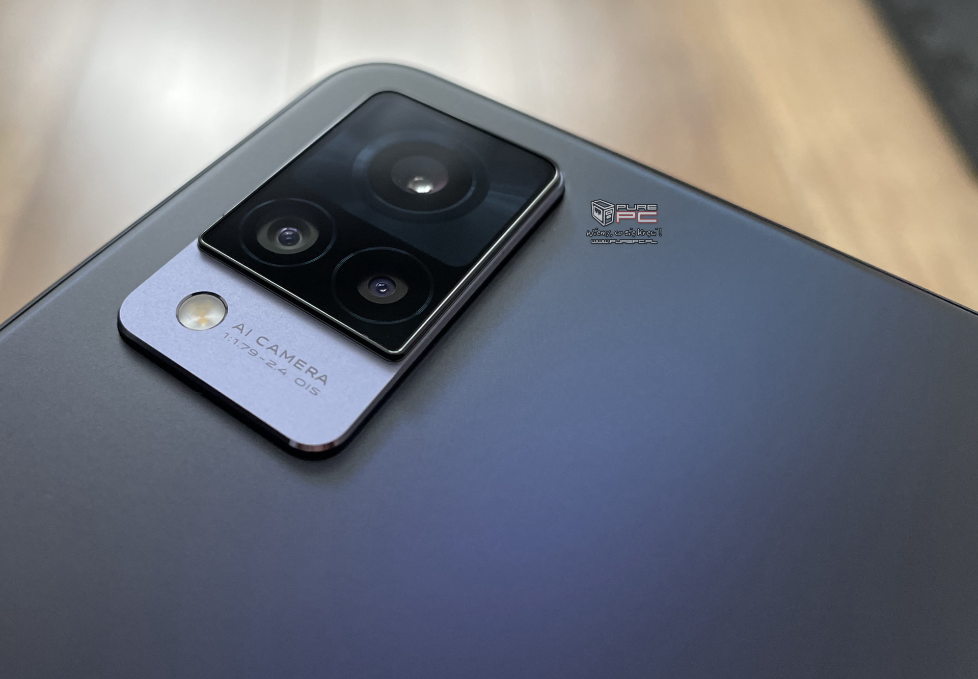 Test vivo V21 5G. Smartfon ze świetnym aparatem do selfie