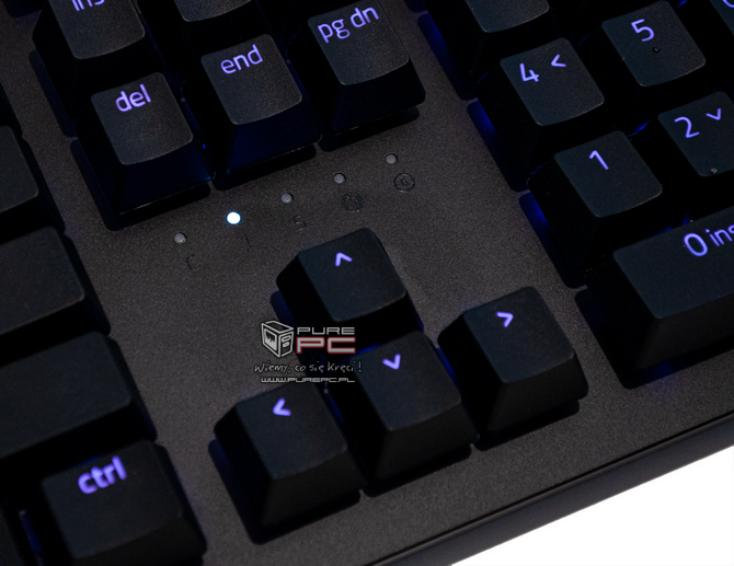 Test klawiatury Razer Huntsman V2 RGB - Czy optyczno-mechaniczne przełącznikami warte są 1000 złotych? [nc1]