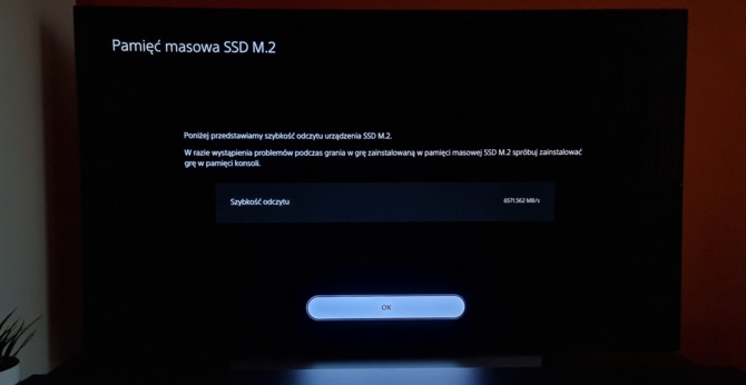 Wielki test dysków SSD w konsoli Sony PlayStation 5! Czy opłaca się wymieniać fabryczny nośnik? [nc1]