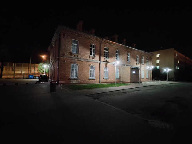 Test POCO F4 GT: świetnie wyposażony, wydajny smartfon z fizycznymi spustami przeznaczonymi dla graczy [nc1]