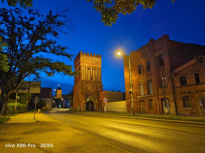 Test smartfona vivo X80 Pro – nowy lider wydajności oraz mocarz nocnej fotografii. Gorący zawodnik [nc39]