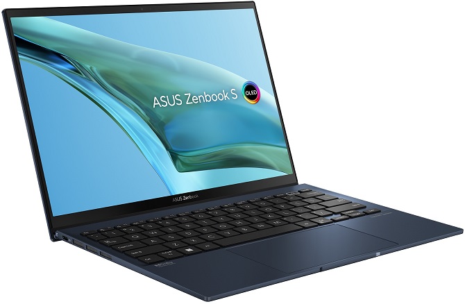 Test ASUS Zenbook S 13 z AMD Ryzen 7 6800U i układem graficznym Radeon 680M. Testujemy najszybsze iGPU w smukłym laptopie [nc1]