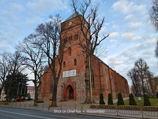 Test smartfona OnePlus 11 5G - całkiem udany niemal-flagowiec, ale czy ma w sobie coś, co rozgromi konkurencję? [nc26]