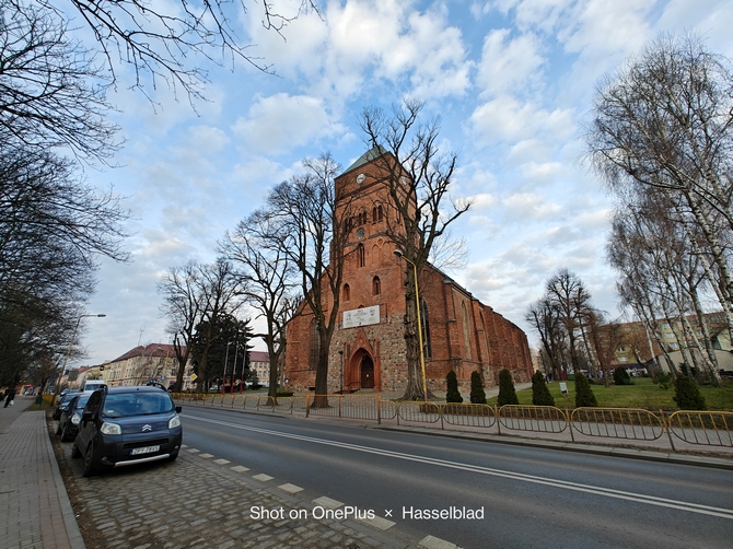 Test smartfona OnePlus 11 5G - całkiem udany niemal-flagowiec, ale czy ma w sobie coś, co rozgromi konkurencję? [nc27]