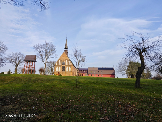 Test smartfona Xiaomi 13 - względnie nieduży, szalenie wydajny i rozsądnie chłodny flagowiec z układem Snapdragon 8 Gen 2 [nc19]