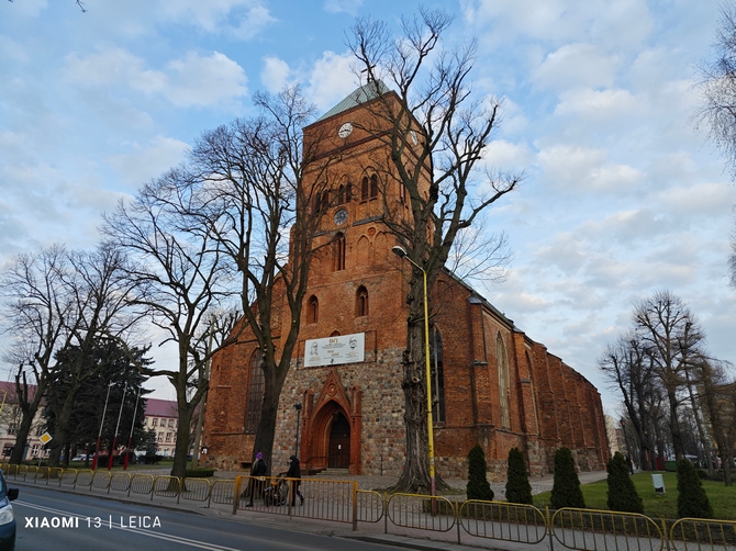 Test smartfona Xiaomi 13 - względnie nieduży, szalenie wydajny i rozsądnie chłodny flagowiec z układem Snapdragon 8 Gen 2 [nc35]