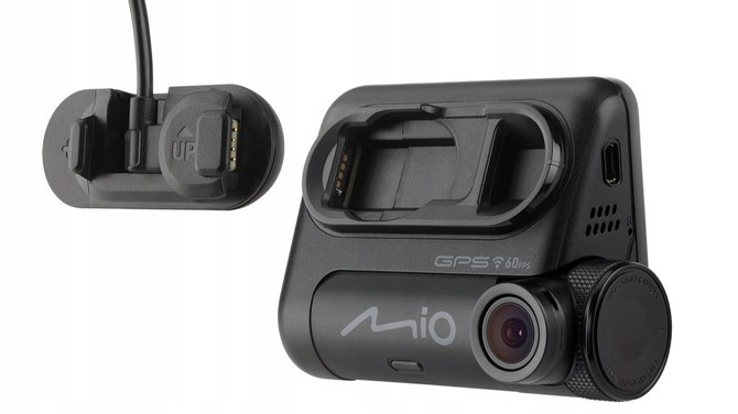 Mio MiVue 848 - recenzja kamery samochodowej z Wi-Fi i funkcją HDR. Sprawdzamy, jak wypada na tle tańszego modelu C580 [nc1]