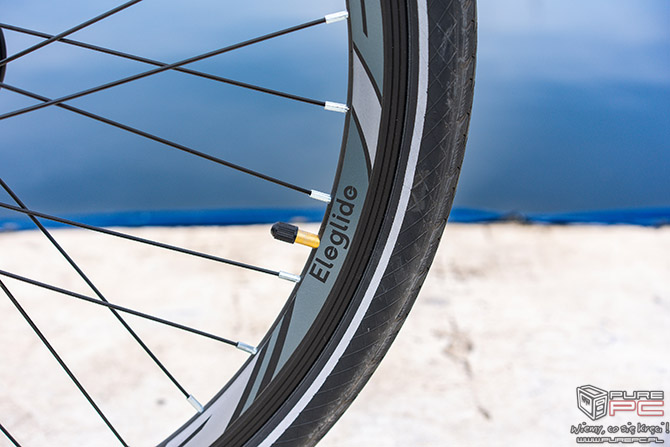 Eleglide Citycrosser to miejski rower elektryczny z mocnym wspomaganiem i trybem jazdy tylko na akumulatorze [nc1]