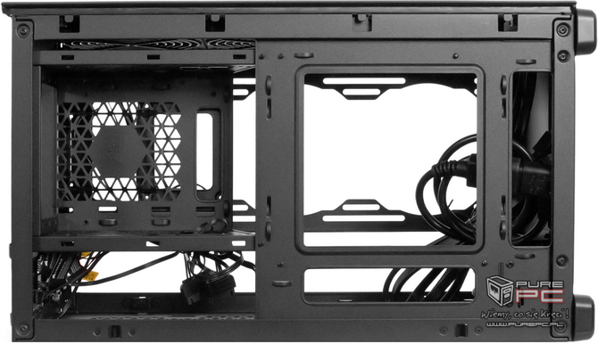 Test obudowy Corsair 2000D Airflow RGB - Mini-ITX chociaż wcale nie takie mini, skoro pomieści 360 mm AiO i GeForce RTX 4090 [nc1]