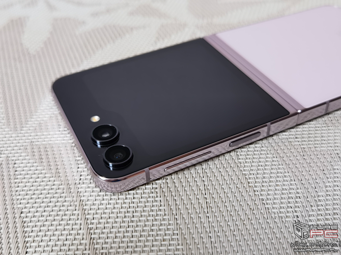 Test smartfona Samsung Galaxy Z Flip5 - składak, którego będziesz chciał sprawdzić samemu. Nic, tylko czekać na promocje! [nc1]