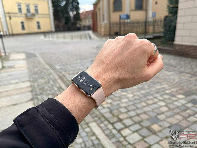 Recenzja opaski Samsung Galaxy Fit 3. Tani smartband z pomiarem pulsu i SpO2. Dobry na trening i na co dzień [nc1]