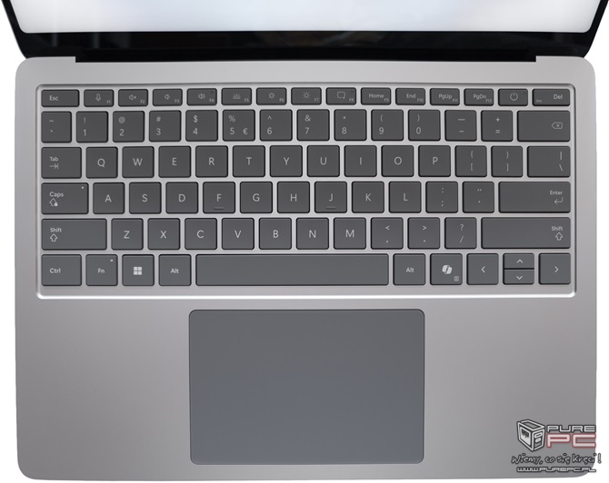 Test Microsoft Surface Laptop Copilot+ PC z Qualcomm Snapdragon X Plus. Świetne osiągi na akumulatorze... i nic poza tym? [nc1]