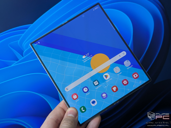 Test smartfona Samsung Galaxy Z Fold6 - odświeżony design, Galaxy AI i... to by było na tyle. Model Ultra potrzebny od zaraz! [nc1]