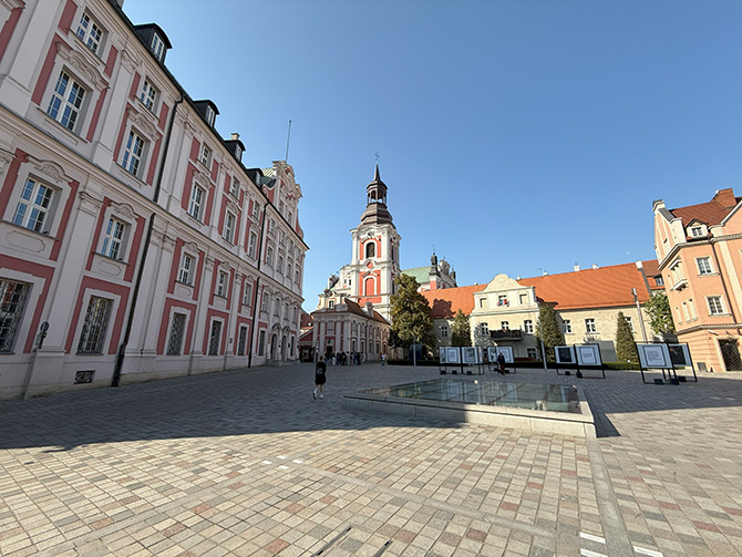 Test Apple iPhone 16 Pro. Smartfon trochę bez sensu. No dobrze, nie trochę, tylko bardzo. Zobacz jego zalety i wady [nc1]