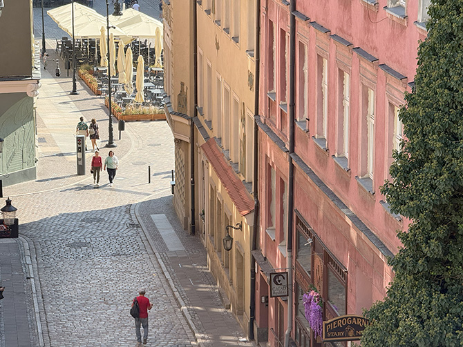 Test Apple iPhone 16 Pro. Smartfon trochę bez sensu. No dobrze, nie trochę, tylko bardzo. Zobacz jego zalety i wady [nc1]