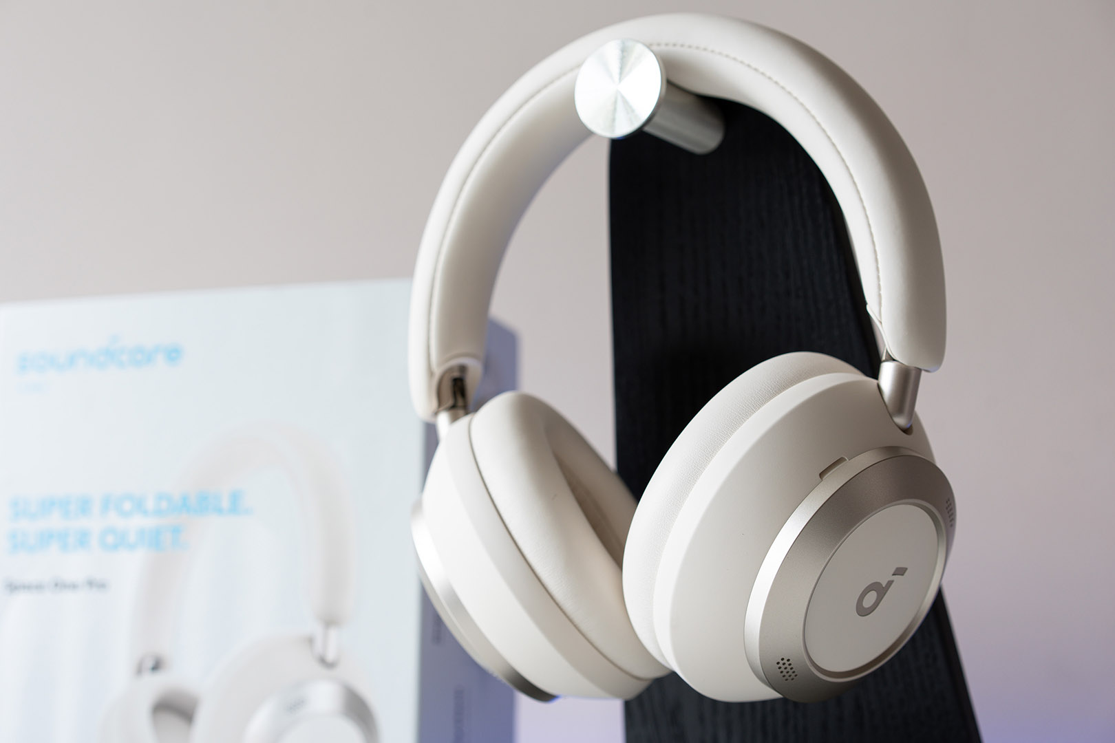 Recenzja Soundcore Space One Pro. Bezprzewodowe słuchawki z długim