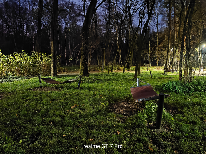 Test smartfona realme GT 7 Pro - premierowa recenzja eleganckiego flagowca z układem Snapdragon 8 Elite i baterią 6500 mAh [nc1]