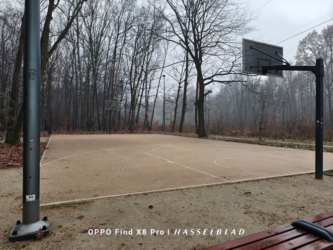Test smartfona OPPO Find X8 Pro - flagowiec, że mucha nie siada! Doskonałe aparaty, mocna bateria i wydajny Dimensity 9400 [nc1]