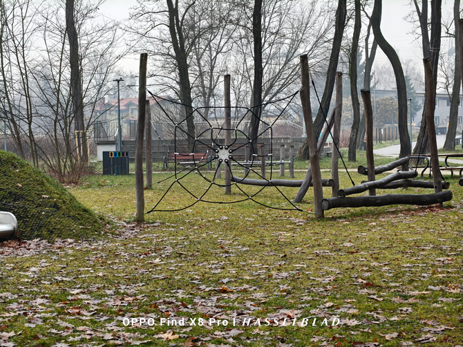 Test smartfona OPPO Find X8 Pro - flagowiec, że mucha nie siada! Doskonałe aparaty, mocna bateria i wydajny Dimensity 9400 [nc1]