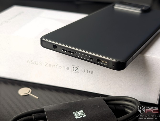 Test smartfona ASUS Zenfone 12 Ultra - Snapdragon 8 Elite na jednym pokładzie z gniazdem mini-jack 3,5 mm [nc1]