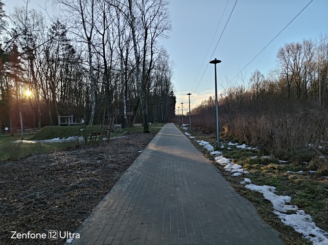 Test smartfona ASUS Zenfone 12 Ultra - Snapdragon 8 Elite na jednym pokładzie z gniazdem mini-jack 3,5 mm [nc1]